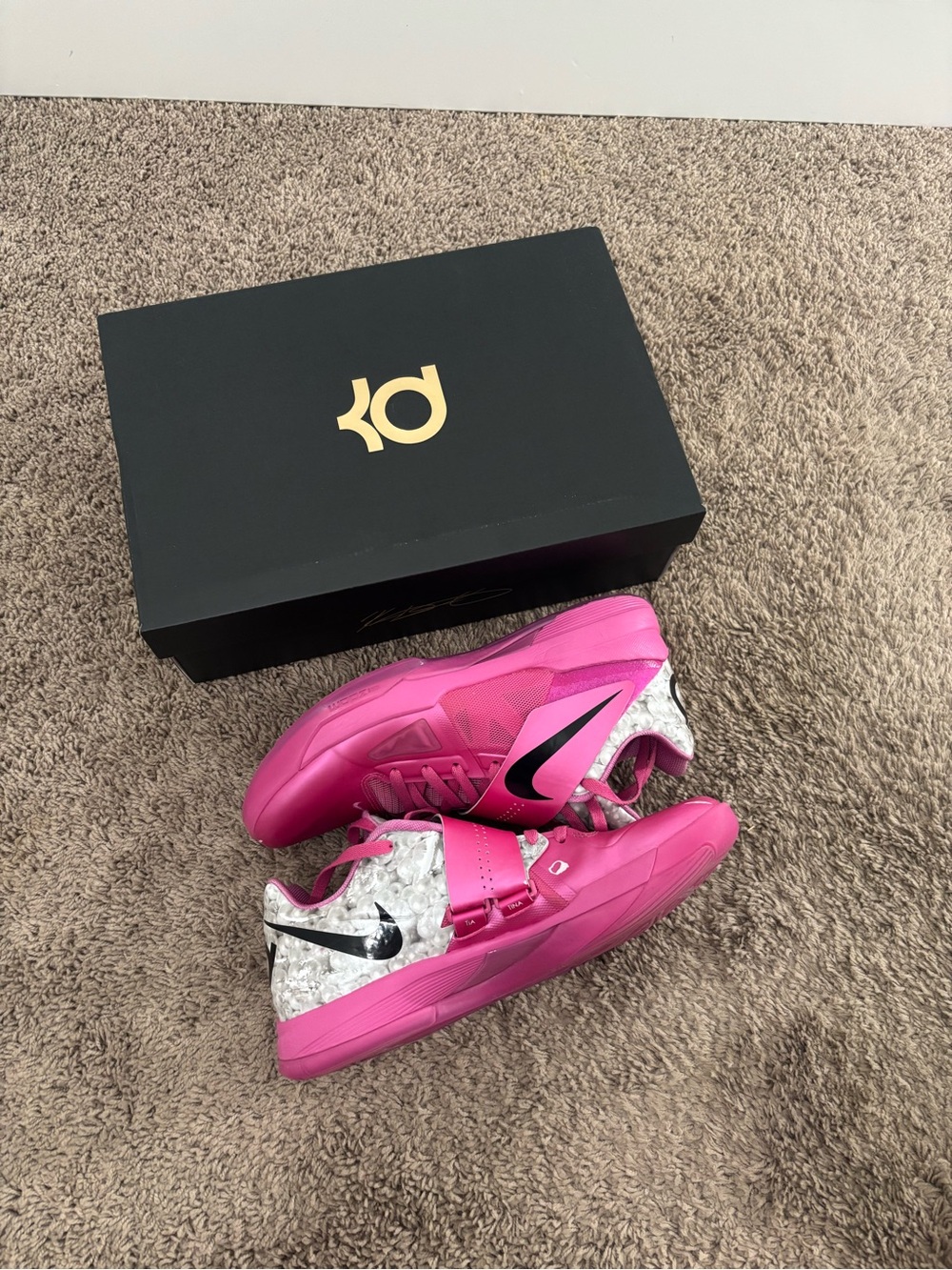 Kobe 4 aunt pearl